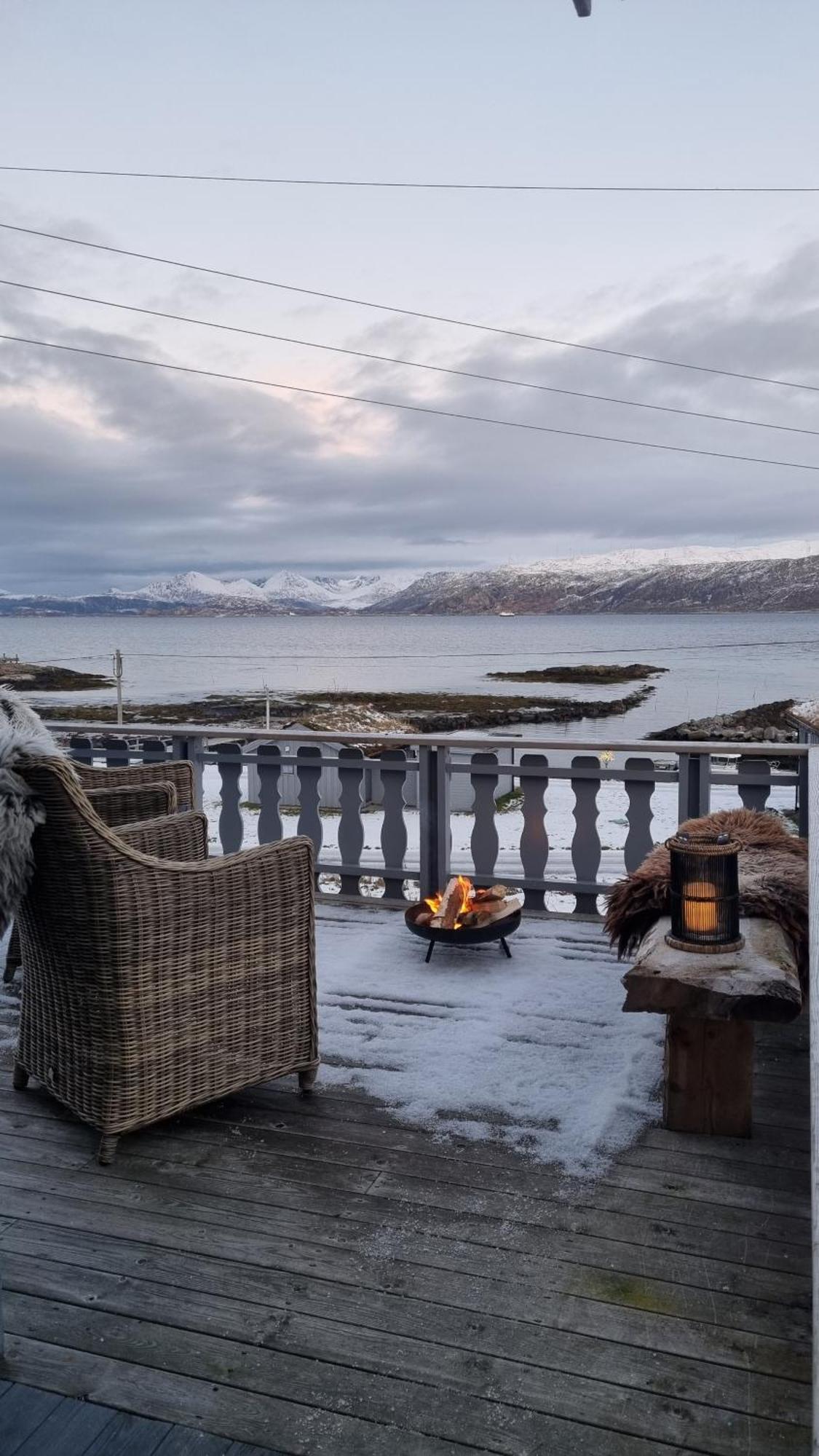 Hotel Laukvik Senja Botnhamn Zewnętrze zdjęcie