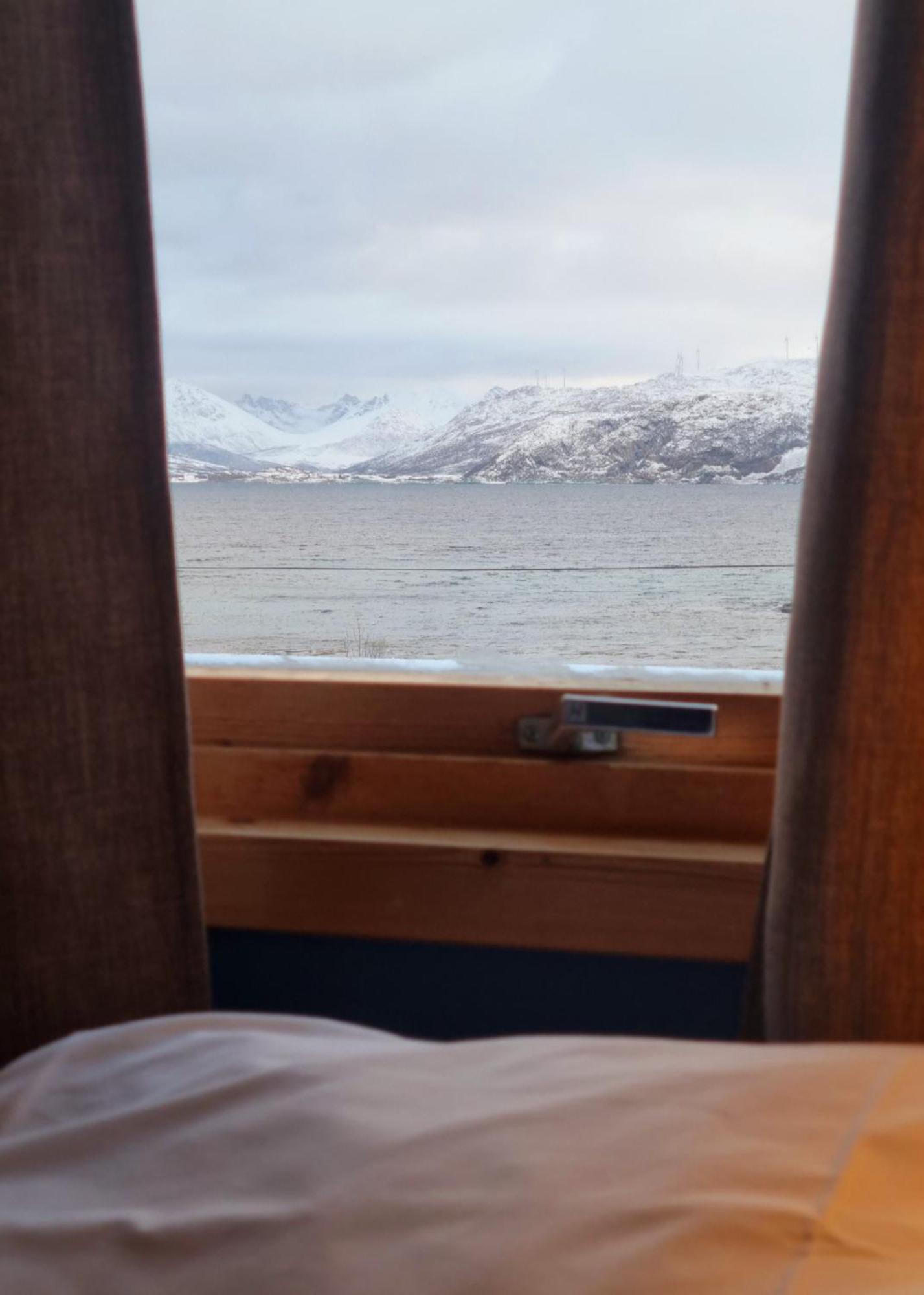 Hotel Laukvik Senja Botnhamn Zewnętrze zdjęcie