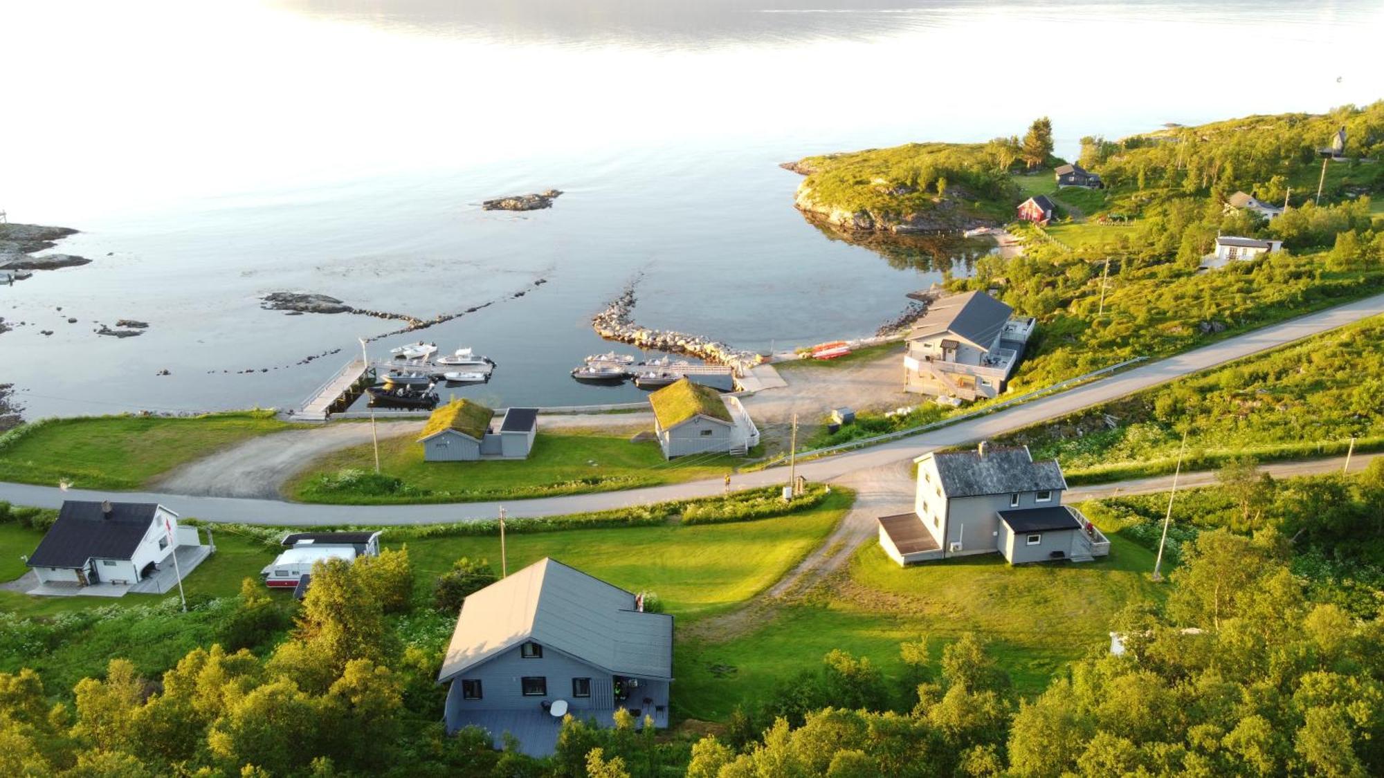 Hotel Laukvik Senja Botnhamn Zewnętrze zdjęcie